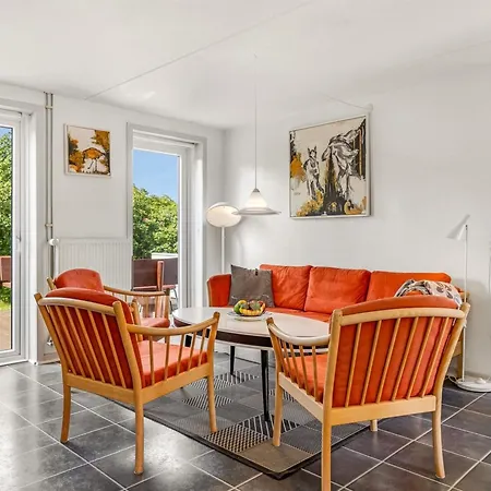 Edly - 2-3km From The Sea By Interhome Appartement