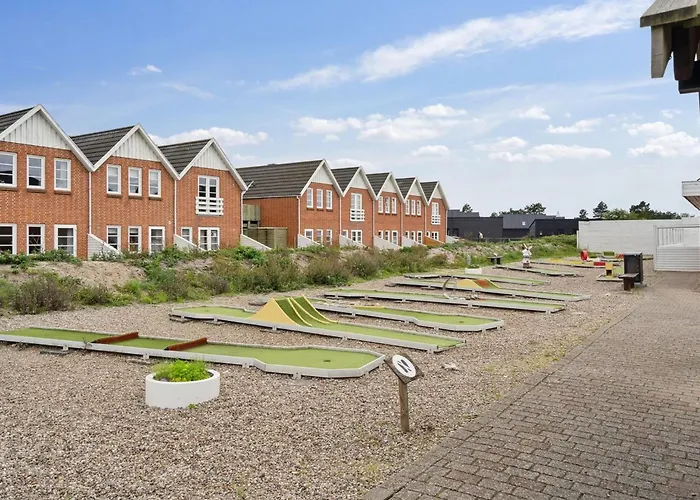 Edly - 2-3km From The Sea By Interhome