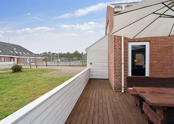 Edly - 2-3km From The Sea By Interhome