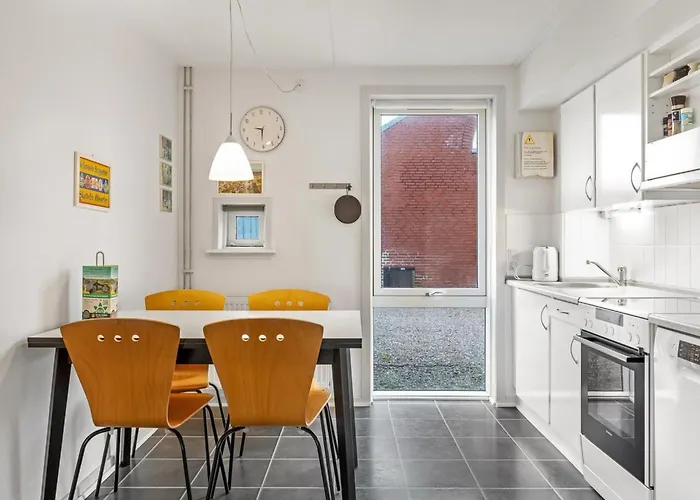 Edly - 2-3km From The Sea By Interhome アパート